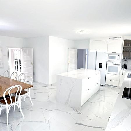Stunning Sea View Villa With 6 Bedrooms & Heated Pool - Villa Renaissance Playa Blanca  Extérieur photo