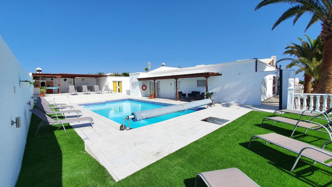 Stunning Sea View Villa With 6 Bedrooms & Heated Pool - Villa Renaissance Playa Blanca  Extérieur photo