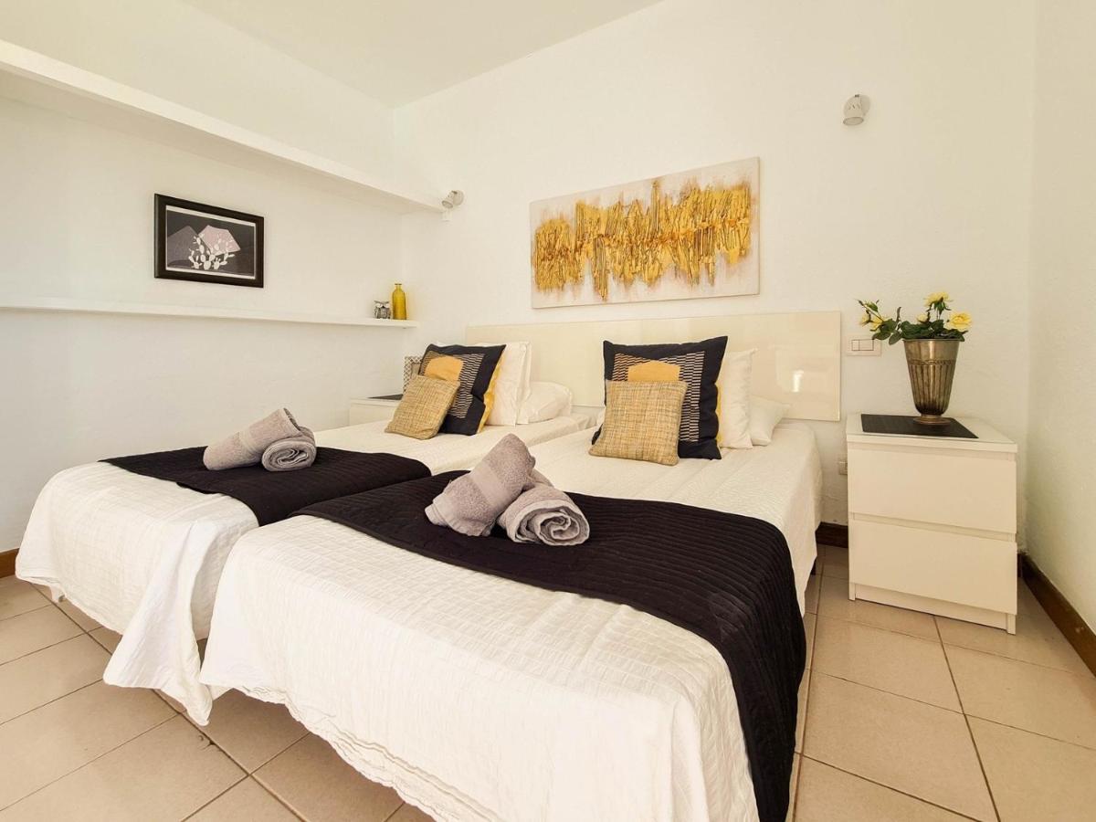Stunning Sea View Villa With 6 Bedrooms & Heated Pool - Villa Renaissance Playa Blanca  Extérieur photo