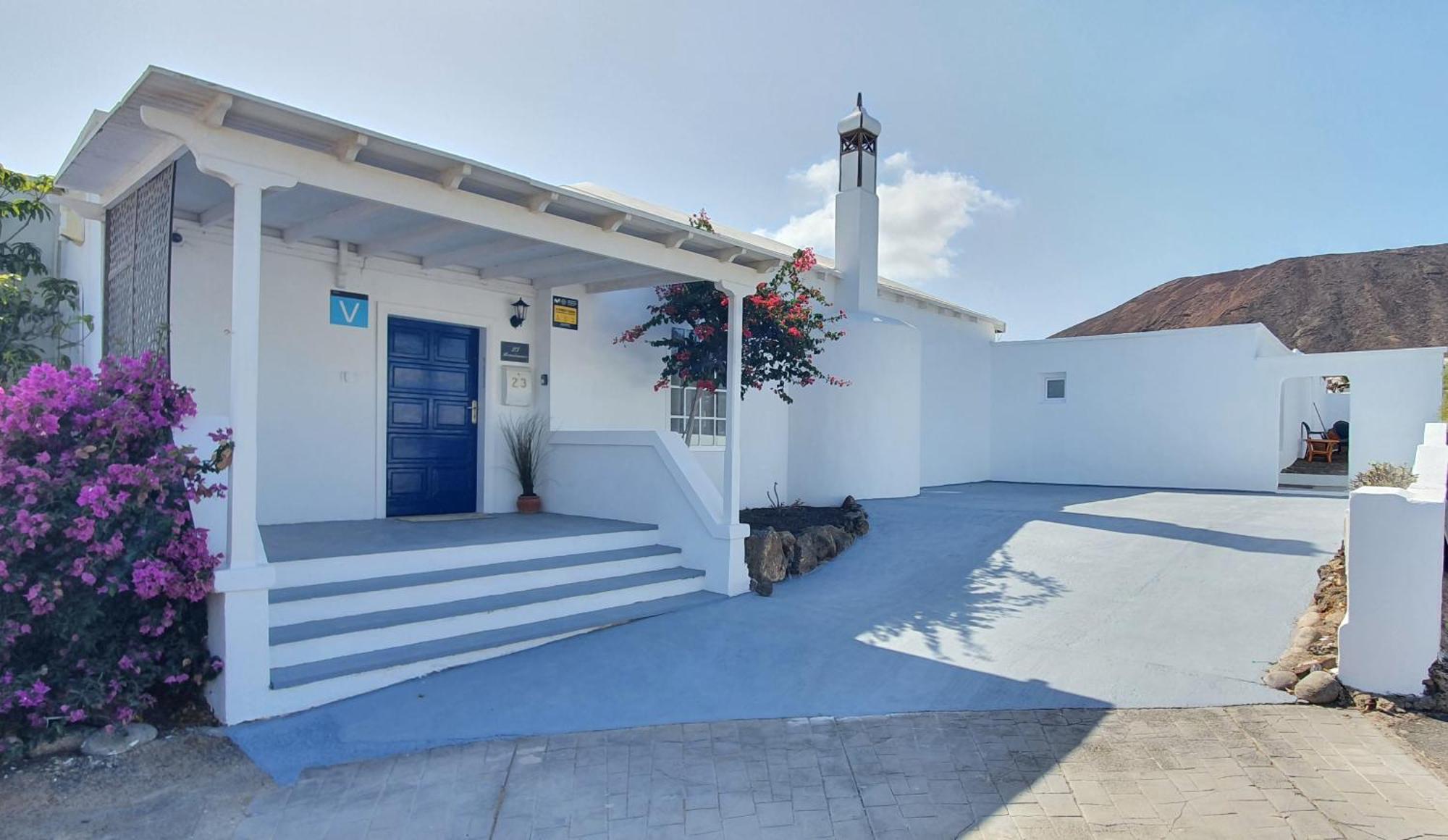 Stunning Sea View Villa With 6 Bedrooms & Heated Pool - Villa Renaissance Playa Blanca  Extérieur photo